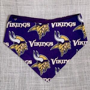 Minnesota Vikings Dog Bandana-Size M